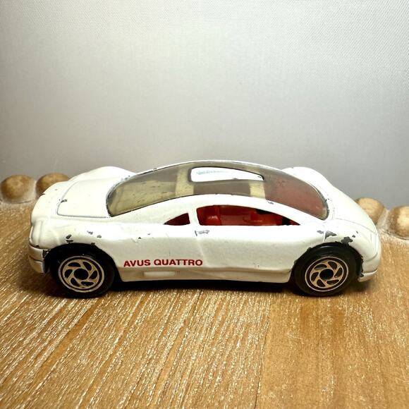 Hot Wheels Wind Splitter Corvette Bus Matchbox Audi Avis Peugeot Quasar Lot 6 - Picture 13 of 16